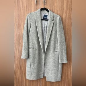 Grey coat